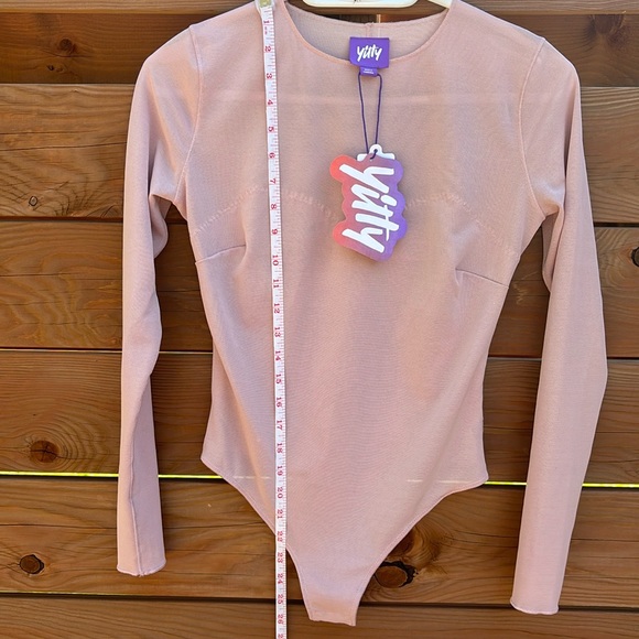 Yitty Bodysuit, size small - Picture 3 of 7